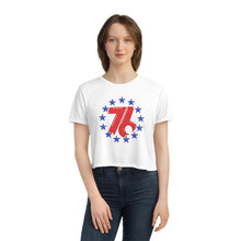 Load image into Gallery viewer, 76ers Stars Women's Flowy Cropped Tee